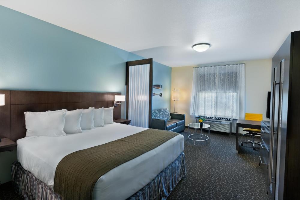 Oxford Suites Bellingham Image 15